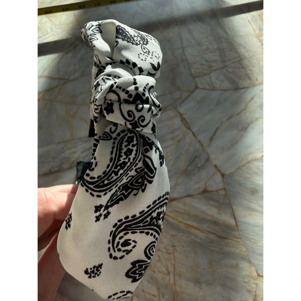 Black White Paisley Bandana Knotted Headband Retro Rockabilly Hair Accessory